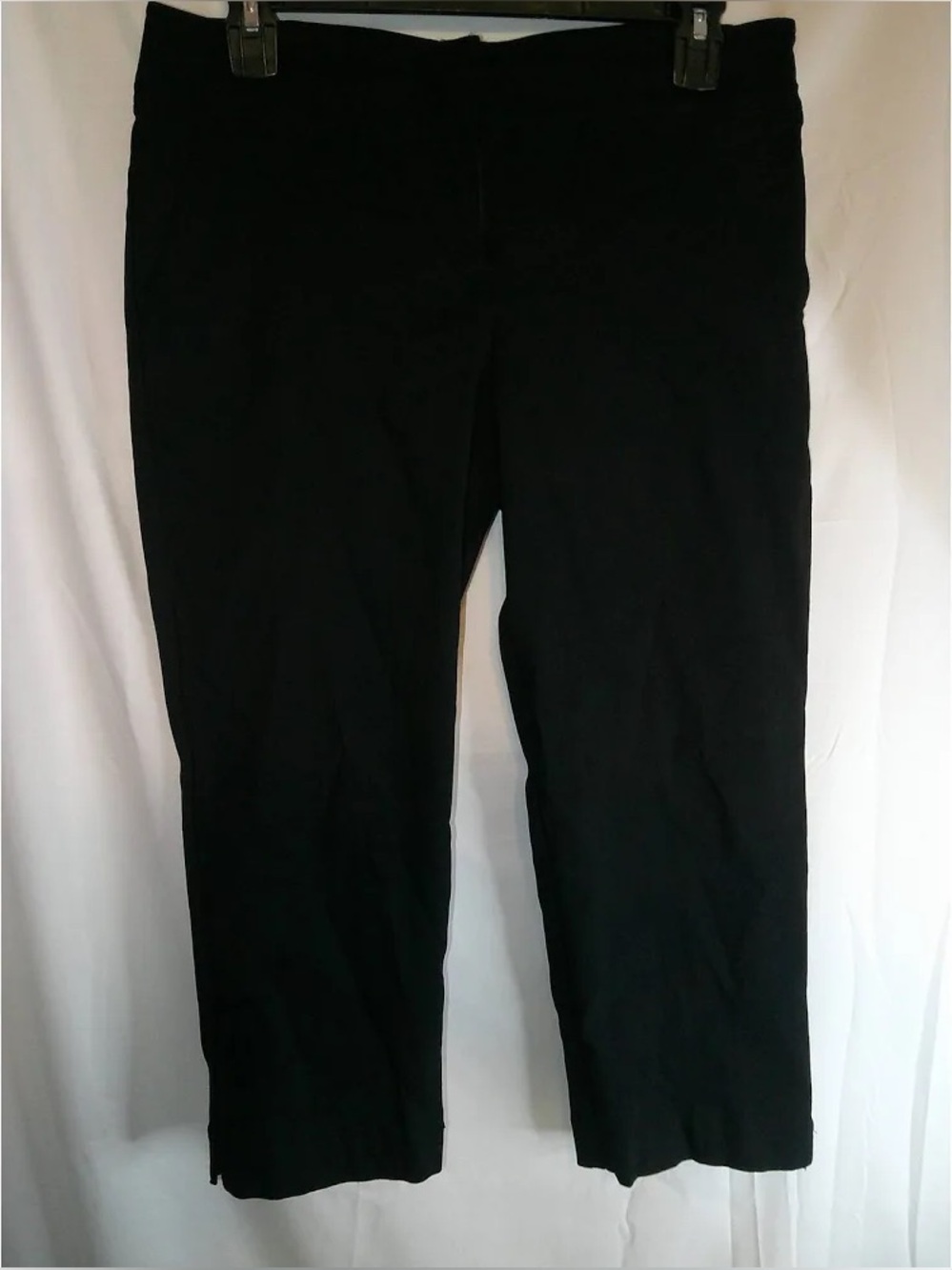 IZOD Black Golf capri pants
